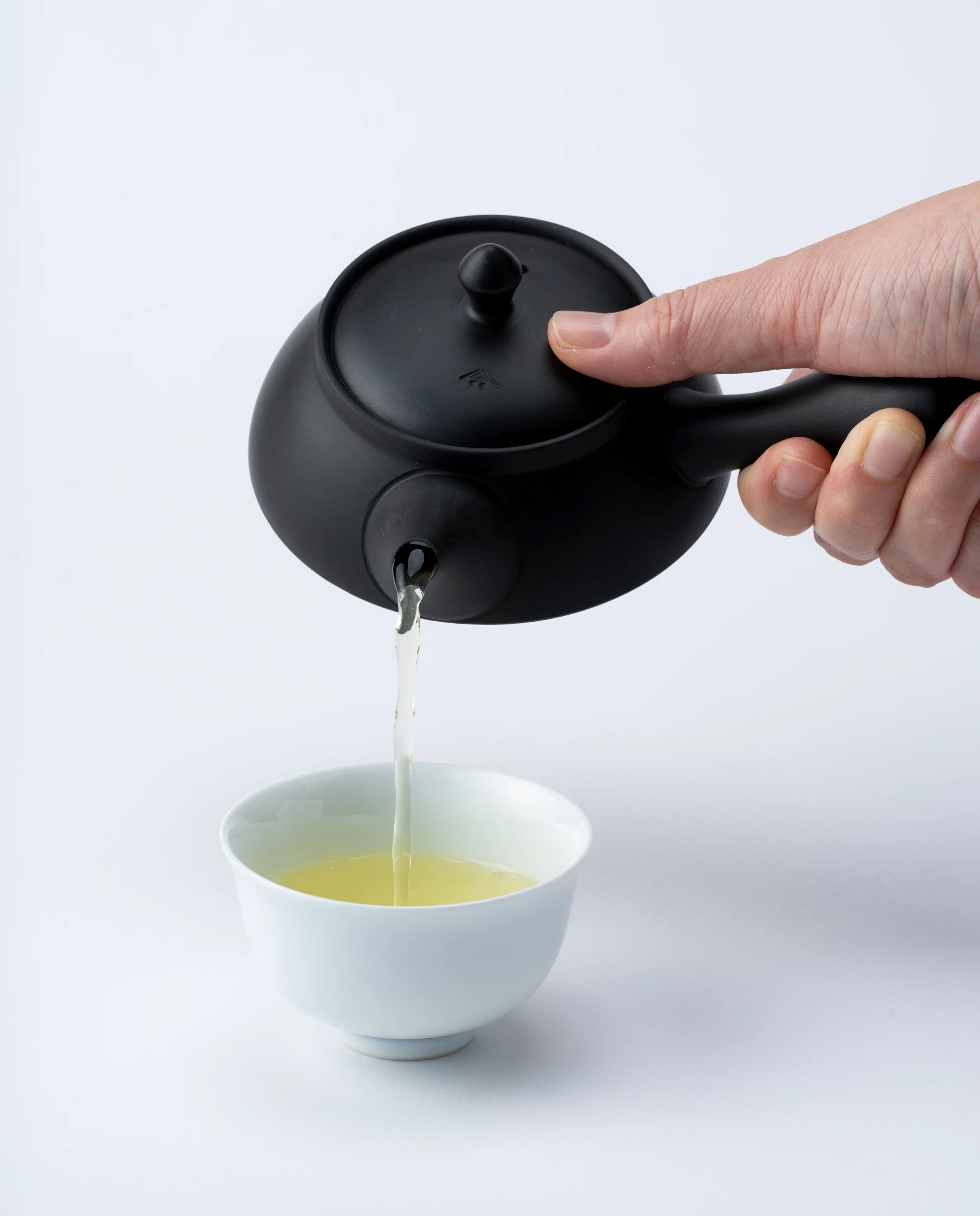 Black Kyusu Teapot (Tokoname-yaki) - Image 6