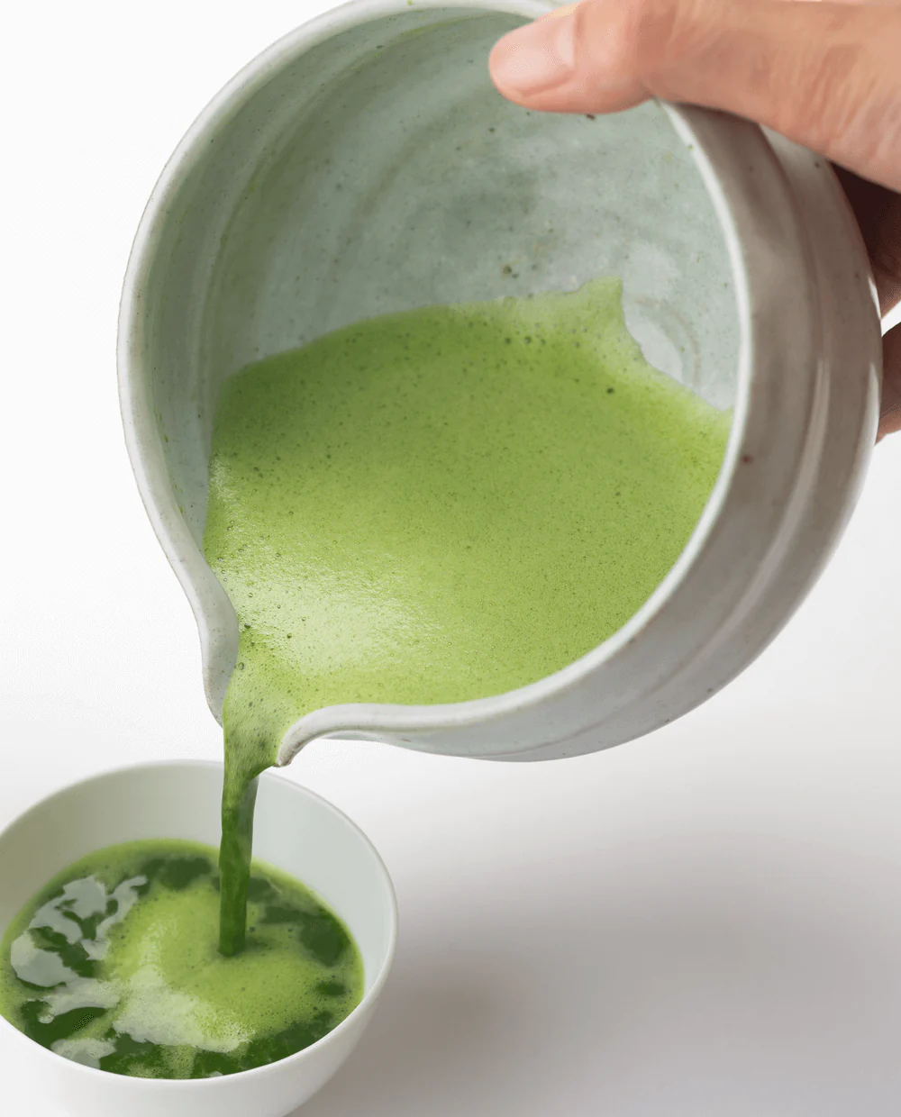 White Tea Bowl with Serving Spout - Image 3